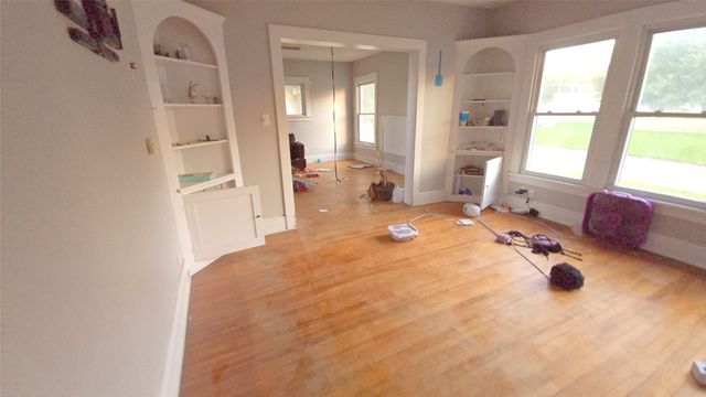 701 E 5th Street N, Newton, IA 50208