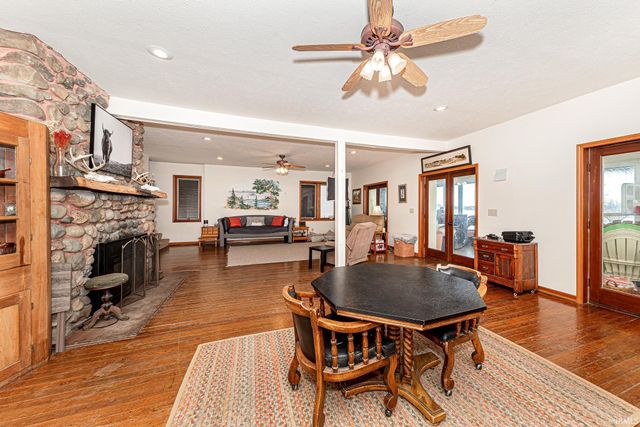 8241 E Wade Lane, North Webster, IN 46555