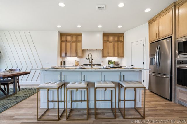 2079 S 136th Street, Bixby, OK 74008