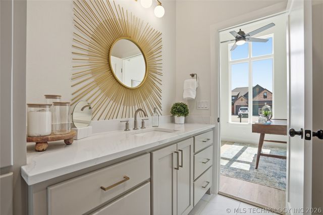 2079 S 136th Street, Bixby, OK 74008