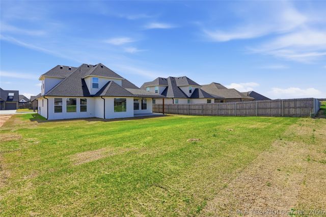 2079 S 136th Street, Bixby, OK 74008