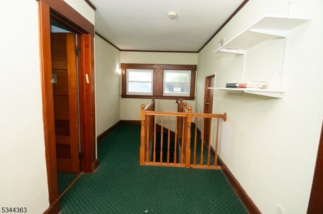 881 Colonia Rd, Elizabeth City, NJ 07208