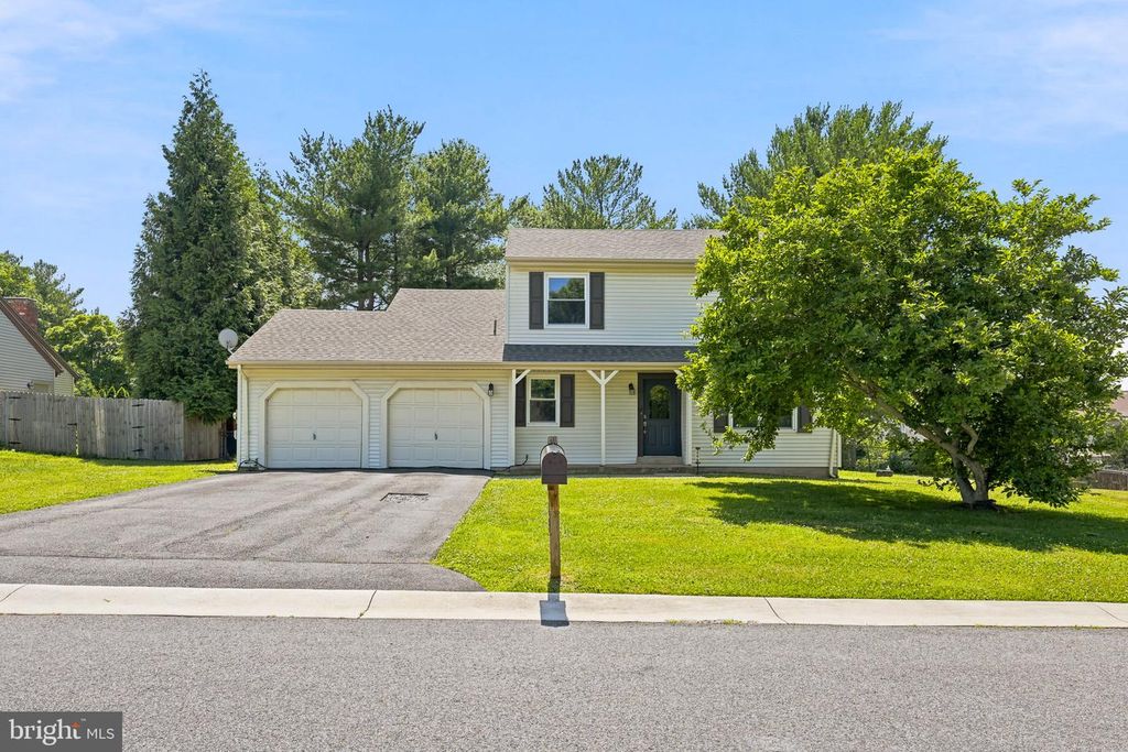 249 W BYNUM PL, Bear, DE 19701