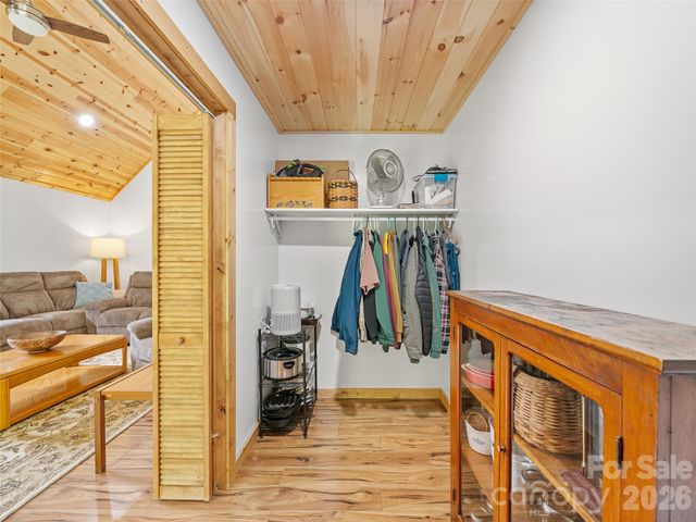 109 Tall Timber Lane, Green Mountain, NC 28740