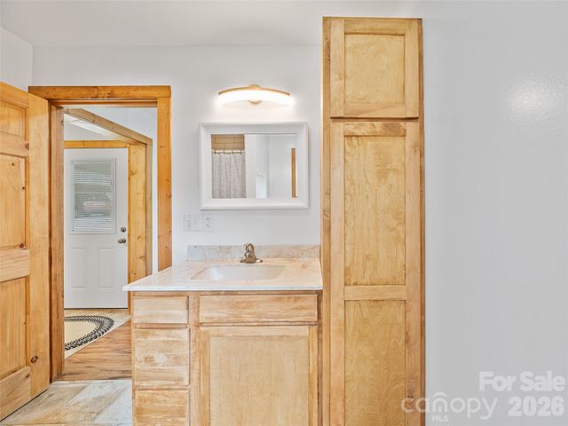 109 Tall Timber Lane, Green Mountain, NC 28740