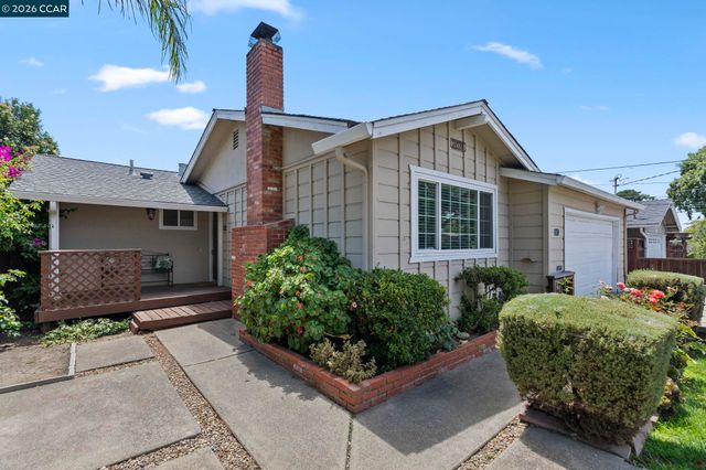2674 E Olivera Rd, Concord, CA 94519