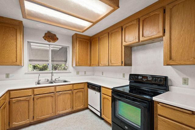 1020 Sunrise Creek Road, Verdi, CA 89439