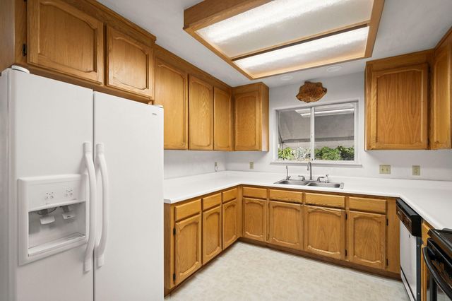 1020 Sunrise Creek Road, Verdi, CA 89439