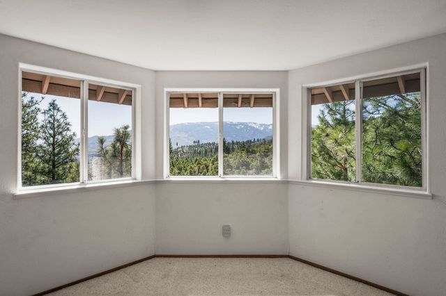 1020 Sunrise Creek Road, Verdi, CA 89439