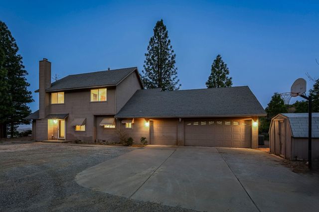 1020 Sunrise Creek Road, Verdi, CA 89439