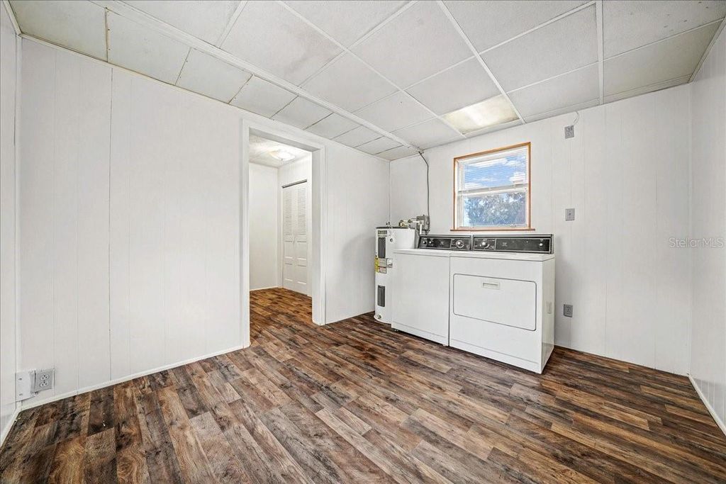 Image 54 of property listing at 12550 SW 43RD STREET ROAD, Ocala, FL 34481