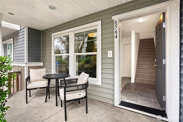 6564 High Point Drive SW, Seattle, WA 98126