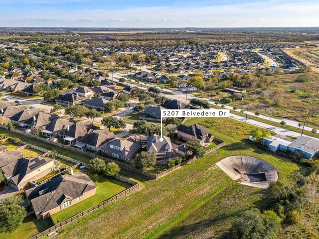 5207 Belvedere Drive, Rosenberg, TX 77471