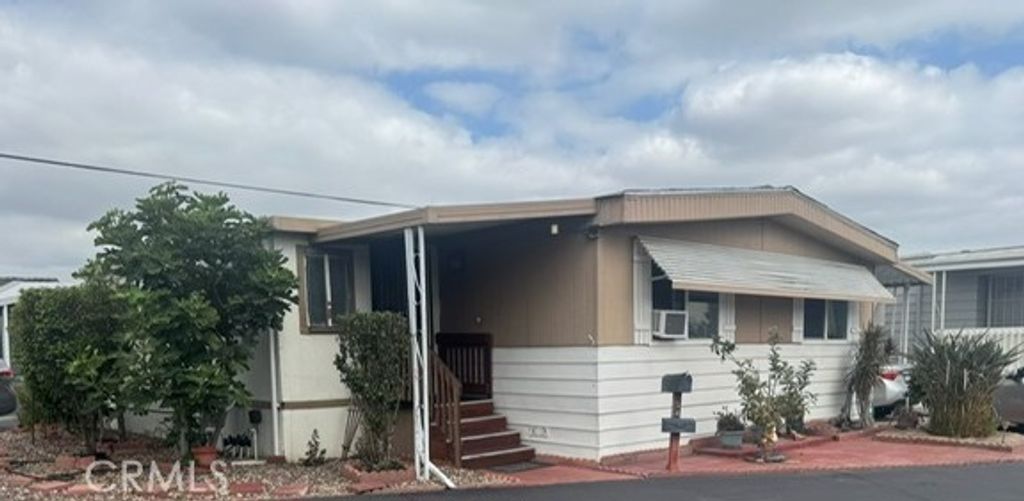 235 S S. Beach Boulevard 54, Anaheim, CA 92804 — exterior