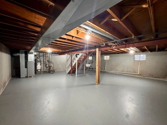 4325 Oakwood Lane, Matteson, IL 60443