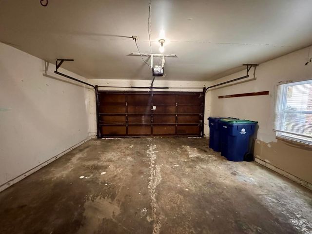 4325 Oakwood Lane, Matteson, IL 60443