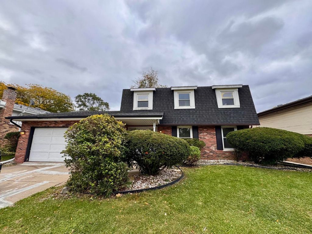 4325 Oakwood Lane, Matteson, IL 60443