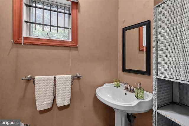 124 BRYANT ST NW, Washington, DC 20001