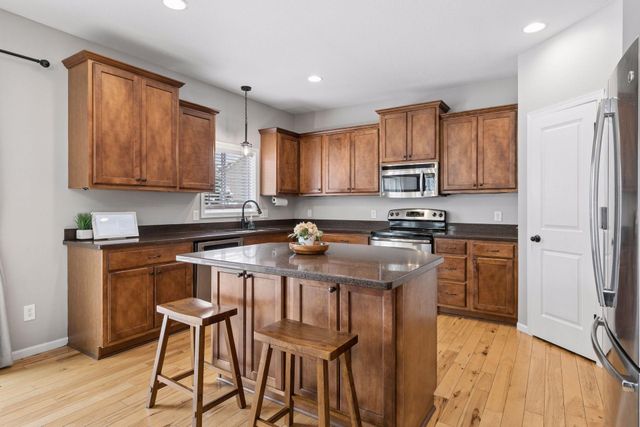 19550 Iberis Avenue, Lakeville, MN 55044