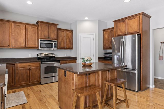 19550 Iberis Avenue, Lakeville, MN 55044