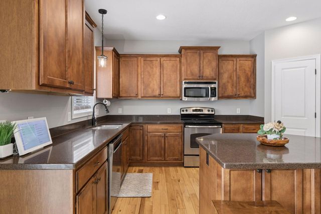 19550 Iberis Avenue, Lakeville, MN 55044