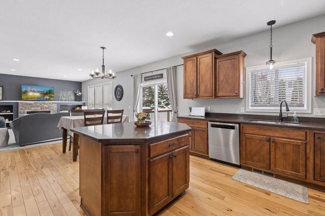 19550 Iberis Avenue, Lakeville, MN 55044