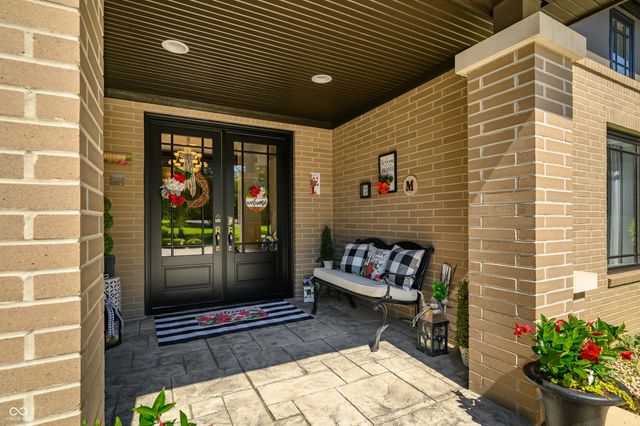4023 Cedar Hills North Drive, Greenwood, IN 46143