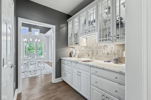 4023 Cedar Hills North Drive, Greenwood, IN 46143