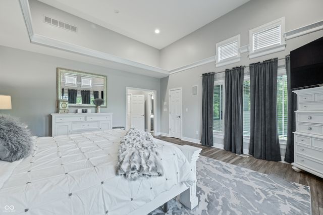 4023 Cedar Hills North Drive, Greenwood, IN 46143