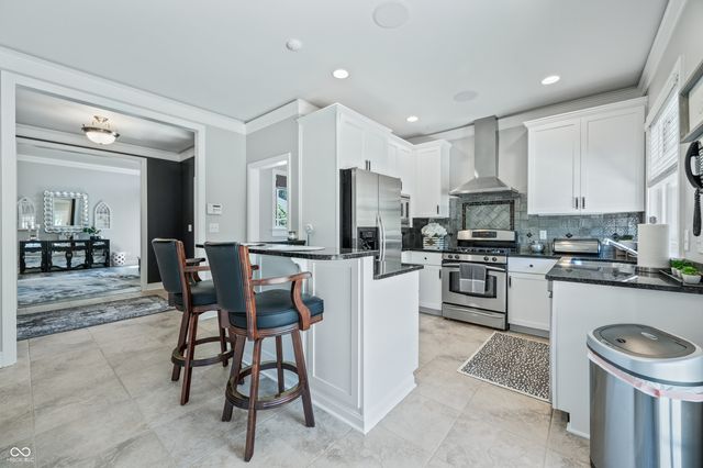 4023 Cedar Hills North Drive, Greenwood, IN 46143