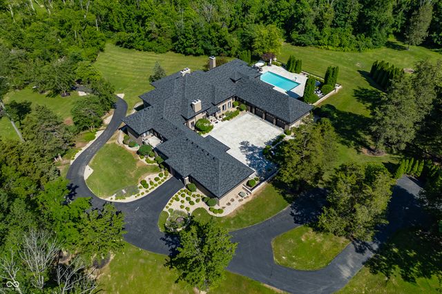 4023 Cedar Hills North Drive, Greenwood, IN 46143