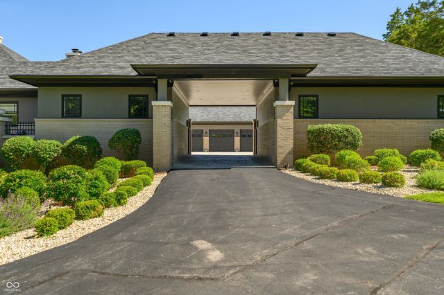 4023 Cedar Hills North Drive, Greenwood, IN 46143