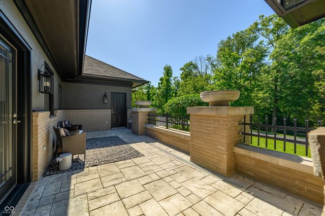4023 Cedar Hills North Drive, Greenwood, IN 46143
