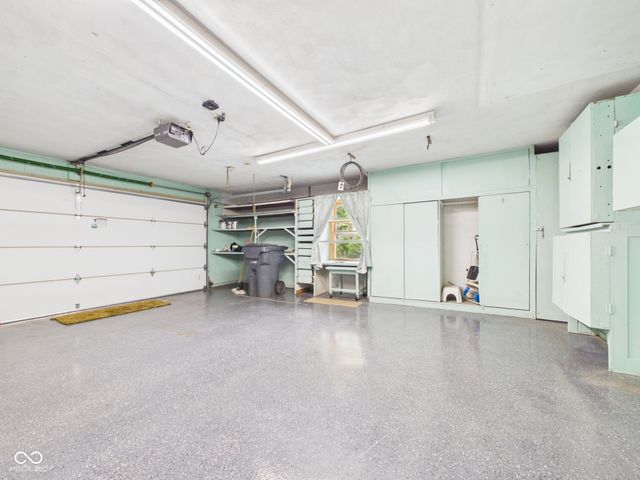 1403 Cottonwood Drive, Anderson, IN 46012