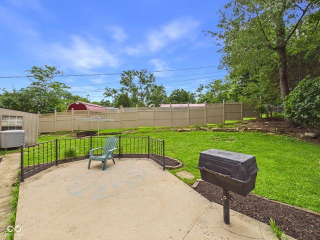 1403 Cottonwood Drive, Anderson, IN 46012
