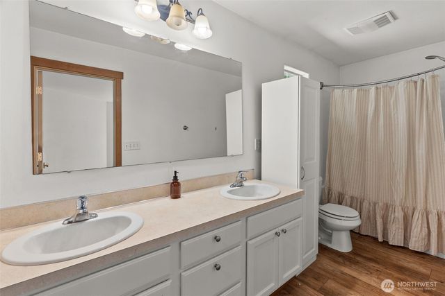 90 E Park Loop, Shelton, WA 98584