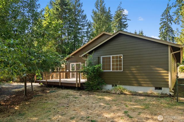 90 E Park Loop, Shelton, WA 98584