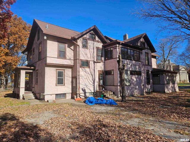 728 21ST Street, Rock Island, IL 61201