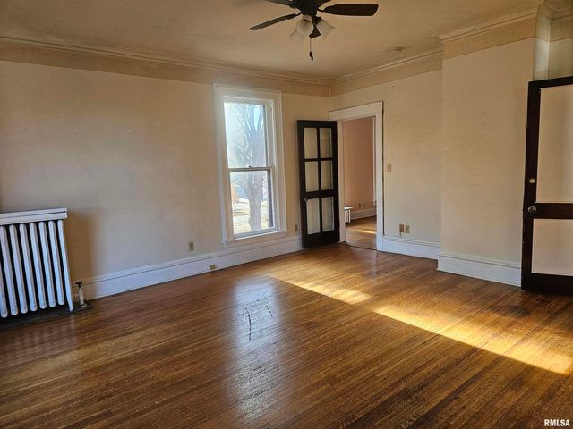 728 21ST Street, Rock Island, IL 61201