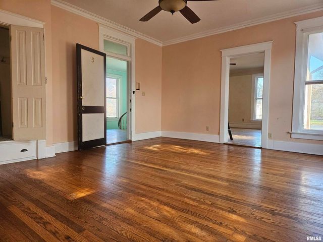 728 21ST Street, Rock Island, IL 61201