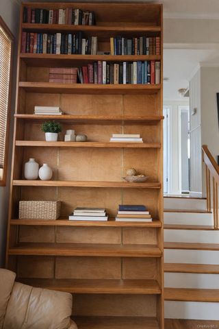 69 Ann Drive S, Freeport, NY 11520