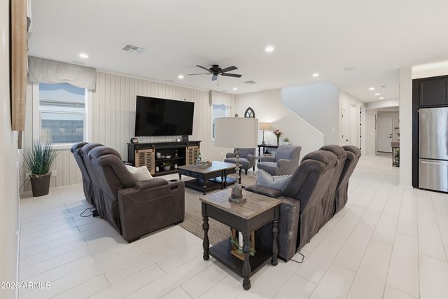 14334 W ARTEMISA Avenue, Surprise, AZ 85387