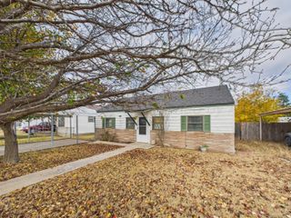 1029 S Farley Street, Pampa, TX 79065