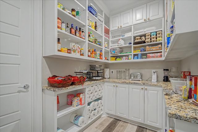 18207 E Cypress Hill Circle, Cypress, TX 77433