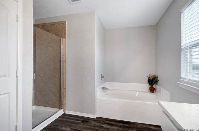 7087 Capeshaw, San Antonio, TX 78252