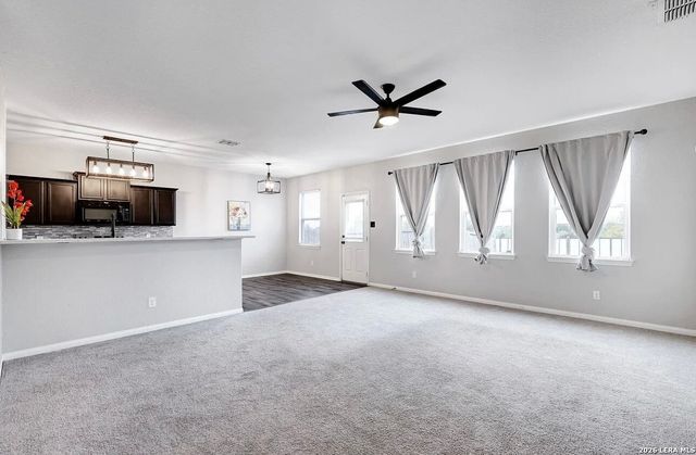 7087 Capeshaw, San Antonio, TX 78252