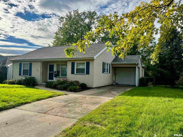 414 W RIDGEMONT Road, Peoria, IL 61614