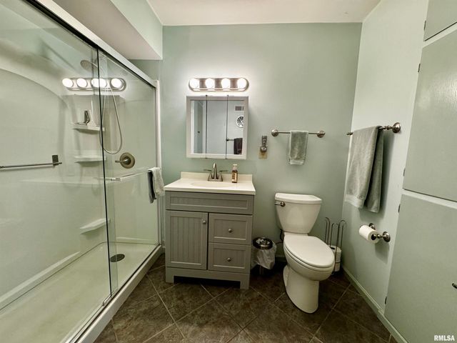 414 W RIDGEMONT Road, Peoria, IL 61614
