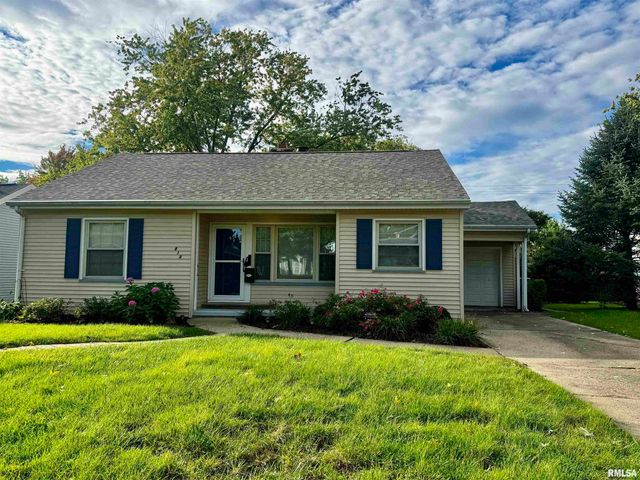 414 W RIDGEMONT Road, Peoria, IL 61614