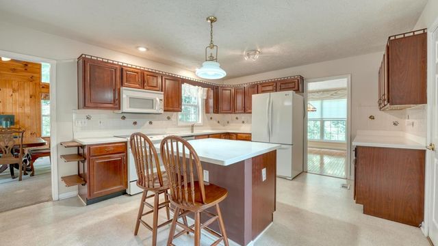 16 Souther Ridge Conn, Blairsville, GA 30512